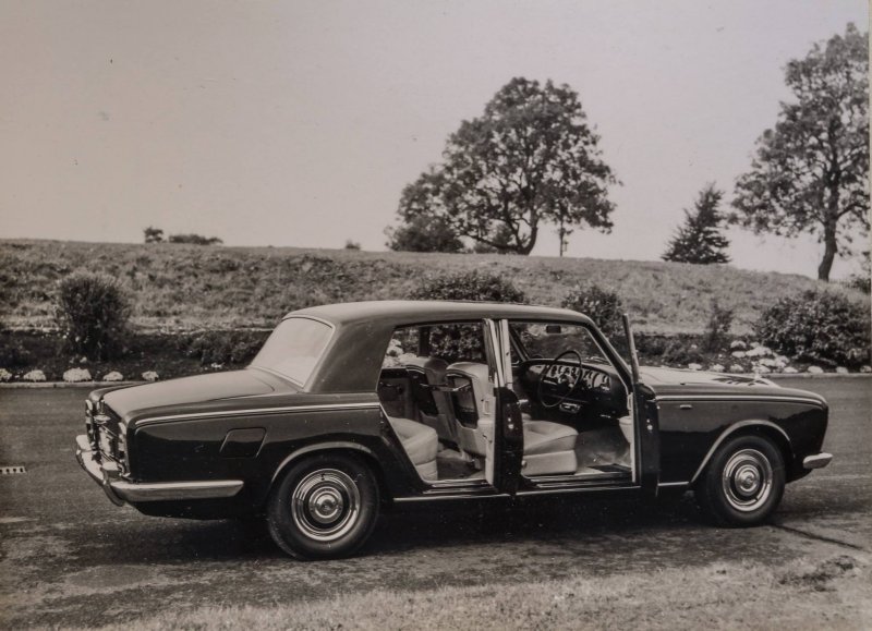 Rolls-Royce Silver Shadow 1966 back-side